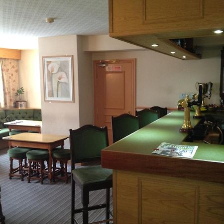 Hall Park Hotel Self Check In Workington Eksteriør billede