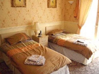 Hall Park Hotel Self Check In Workington Eksteriør billede